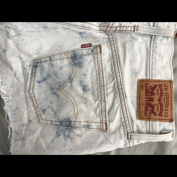 Levi 501 shorts - Picture 3 of 5